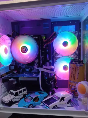 Pc Gamer Muito Top Novo na Caixa no Plástico 