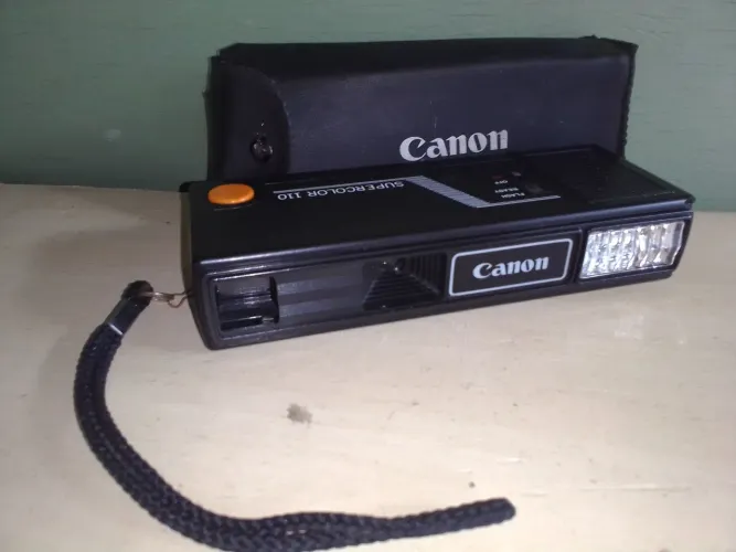 Camera analogica Canon 