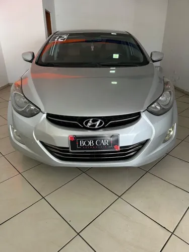 Hyundai Elantra GLS 1.8 16V Aut. 2012