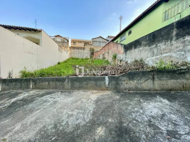 Terreno com 285 m² à venda no bairro Castelinho, Piracicaba/SP.