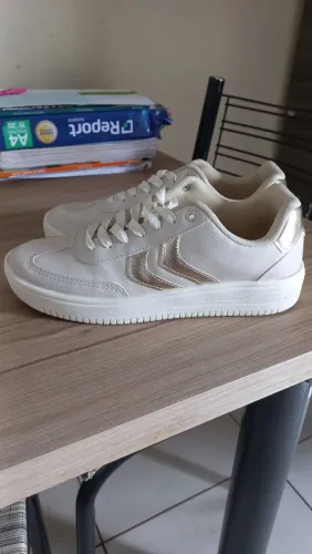 Vendo Tênis Casual