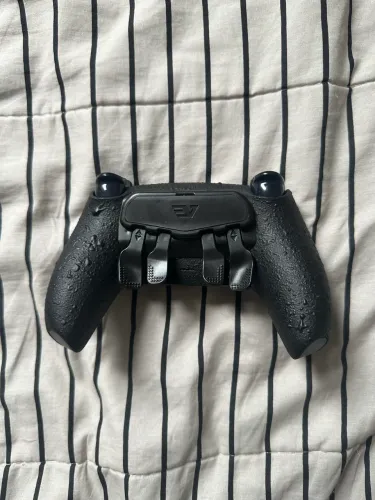 Controle Evzen Elite PS5 / PC - Praticamente Novo na Caixa