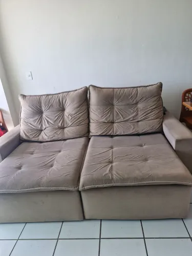 Sofá retrátil