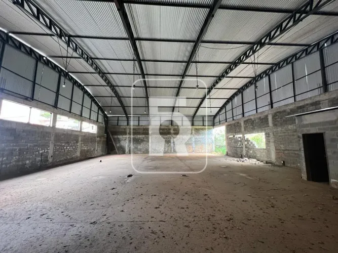 Galpão à venda, 341 m² por R$ 700.000,00 - Conselheiro Lafaiete - Conselheiro Lafaiete/MG