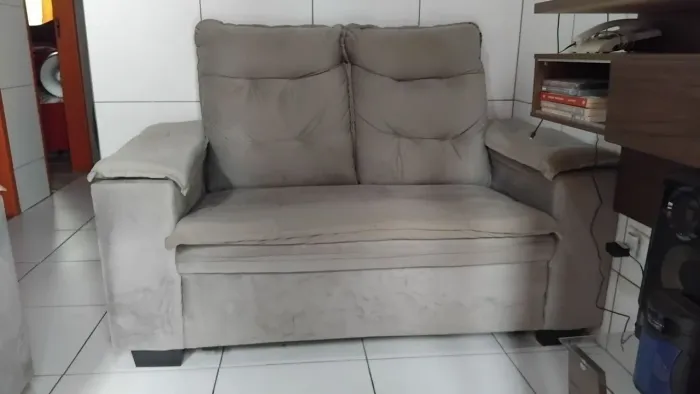 Vendo sofá 3 e 2clugares