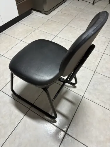 Cadeira fixa 