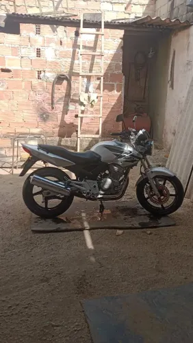 Vendo ou troco valor 8500