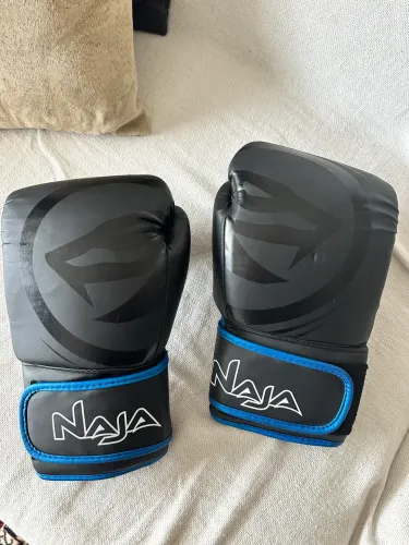 Luvas de Box nunca usadas 