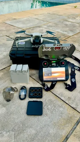 Drone DJI Mini 4 pro Fly more