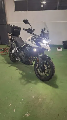 Vende-se Moto Tiger 900 GT Pro