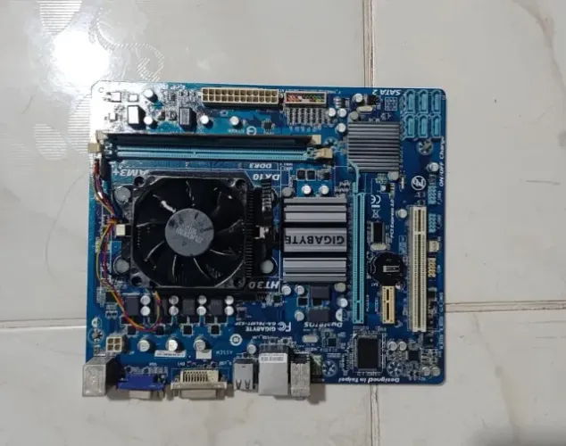 Placa mãe, Processador AM3 Sempron 145, 4GB Memoria RAM