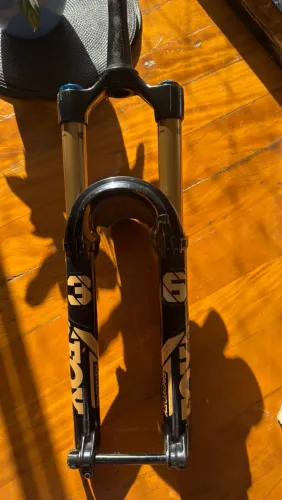 FOX 36 FACTORY E-OPTIMIZED - FIT GRIP2 - KASHIMA 29 | 160 mm | Boost 15x110 | 2023