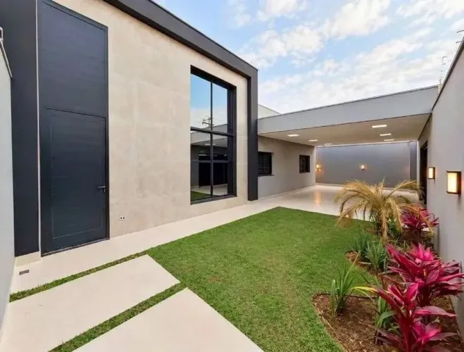 Casa com 3 dormitórios para alugar, 170 m² por R$ 6.900/mês - Vila Massucheto - Americana/