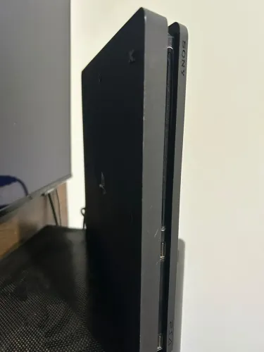 PS4 COM 2 CONTROLES