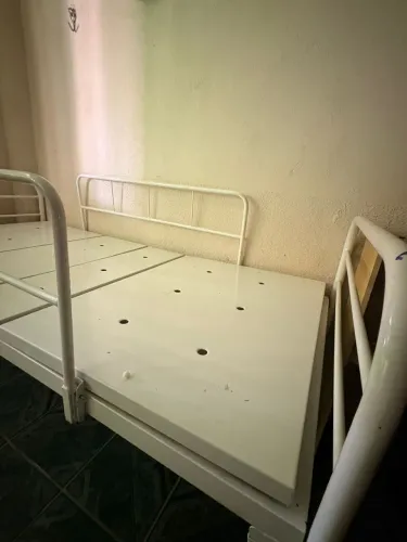 Cama hospitalar 