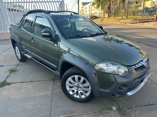 Fiat Strada Adventure1.8/ 1.8 Locker Flex CD 2015