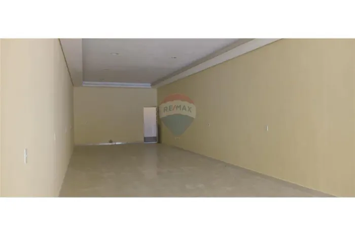 Aluga-se Salão Coml. de 130 m²,Bairro Pq. Rodrigo Barreto. - Arujá
