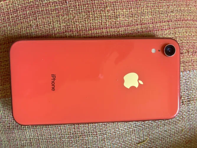iPhone XR