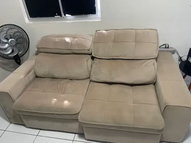 Vendo sofá retrátil - Bege