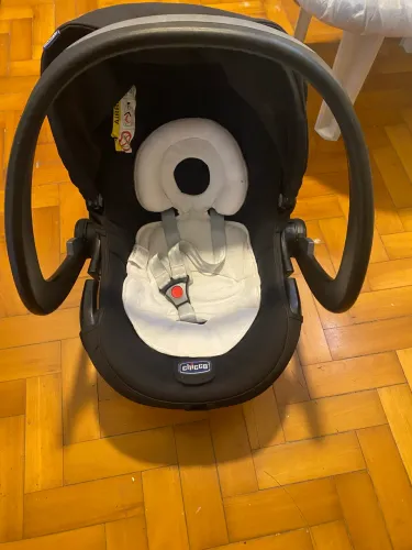 Bebê conforto novo