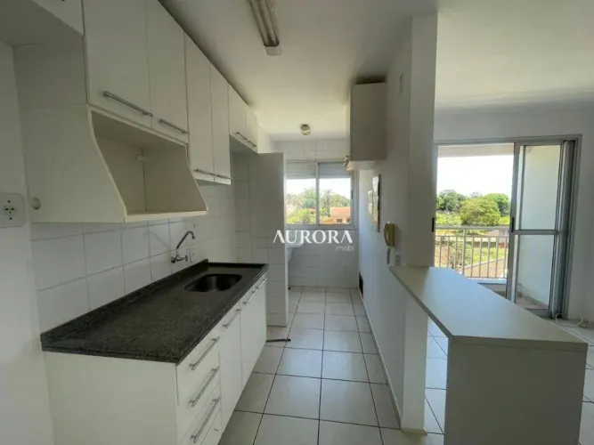 Apartamento com 3 dormitórios à venda, 70 m² por R$ 339.000,00 - Aurora - Londrina/PR
