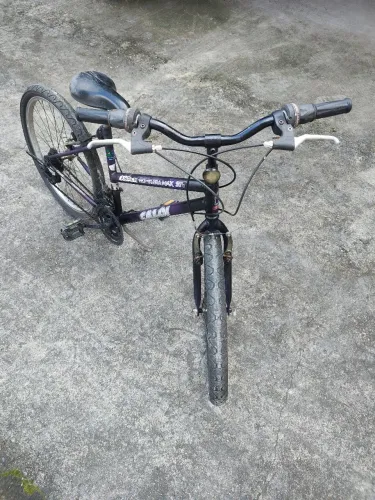 Bike aro 24 21 velocidades freio v break pneus bons faço entrega aceita cartão Pix
