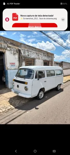 Volkswagen Kombi Carat (álcool) 2000