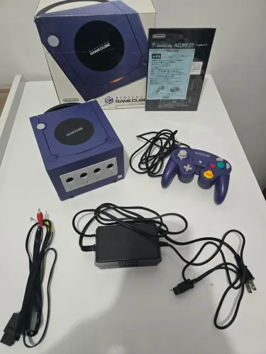 Nintendo GameCube Japonês 3 Controles e 5 Jogos