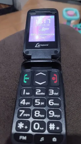 Celular lenoxx