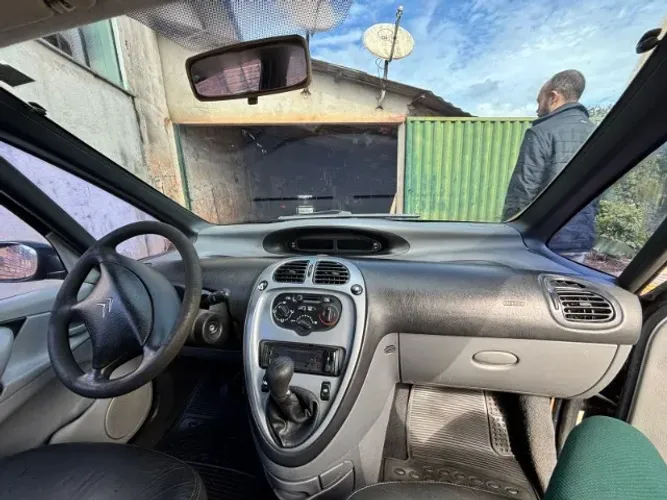 Citroen Xsara Picasso GLX 2.0 16V Aut. 2004