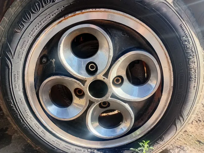 4 rodas Escort Xr3 TREVO