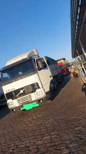 Volvo 380 trucado