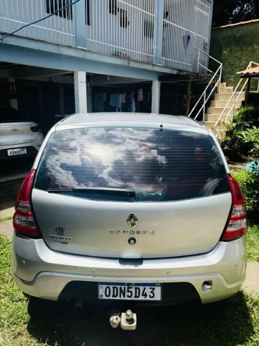 Renault Sandero Privilège Hi-flex 1.6 16V 5P AUT 2013