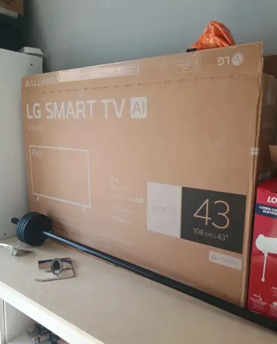 TV LG Smart 43? Full HD