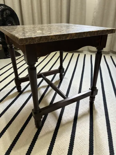 Mesinha de canto vintage anos 60