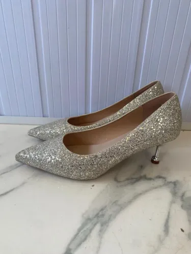 Sapato cristal francês em 2x sem juros à vista tem desconto 