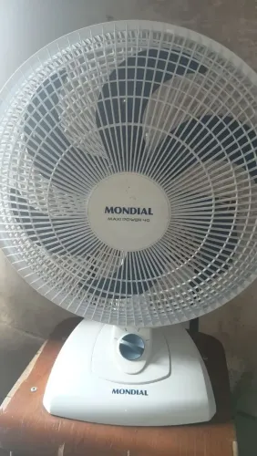 Ventilador mundial 40 cm fucionando perfeitamente. Sem avarias
