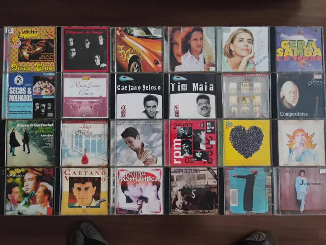 Lote com 25 CDs Originais Variados (MPB, Rock, Samba e Clássicos)