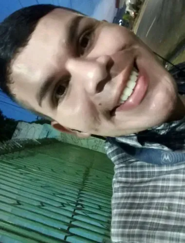Atendente e ajudante 