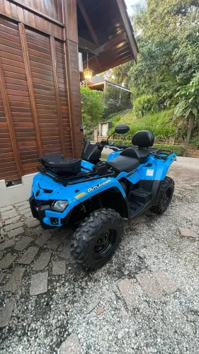 Quadriciclo Can Am Outlander Max XT 400 2014