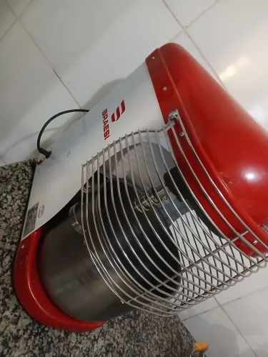 Batedeira planetária industrial 12l
