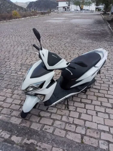 Moto Honda Elite 125 ano 2019 oportunidade imperdíve!!
