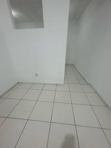 Excelente kitinete no Ermelinda