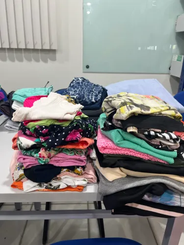 Lote de roupas 