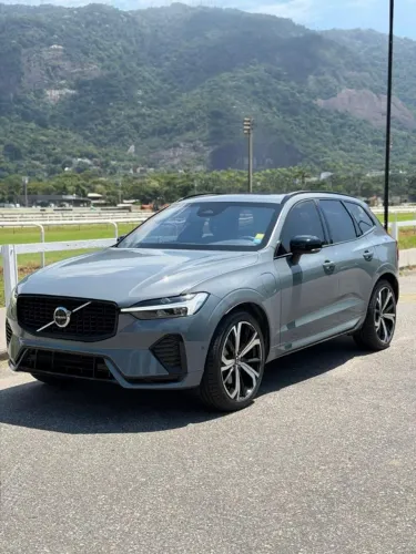 Volvo XC-60 T-8 Ultim.dark 2.0 AWD (híbrido) 2023