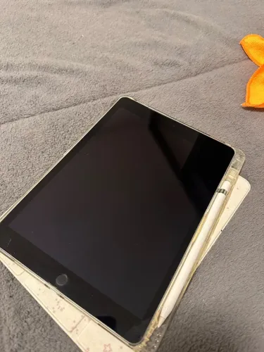 IPAD 9 - COM APPLE PENCIL ORIGINAL