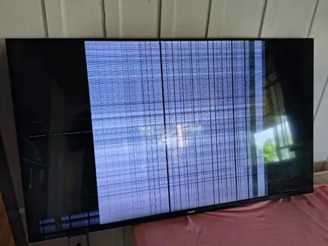 TV PHILIPS 50PUG7625/78 (COM DEFEITO), vendo as peças avulso também!