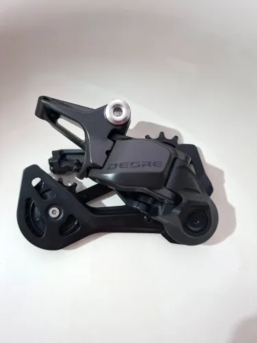 Câmbio Shimano Deore M7200. Modelo novo. Zero. Sem uso