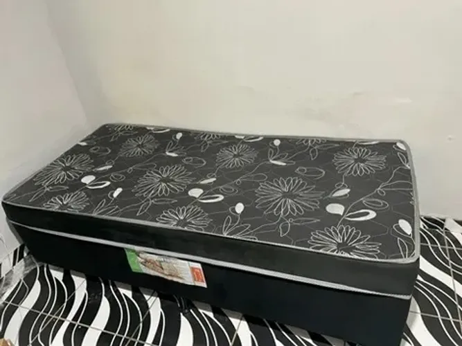 cama de solteiro