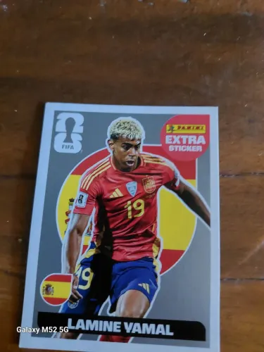 Figurinha extra sticker Lamine Yamal prata